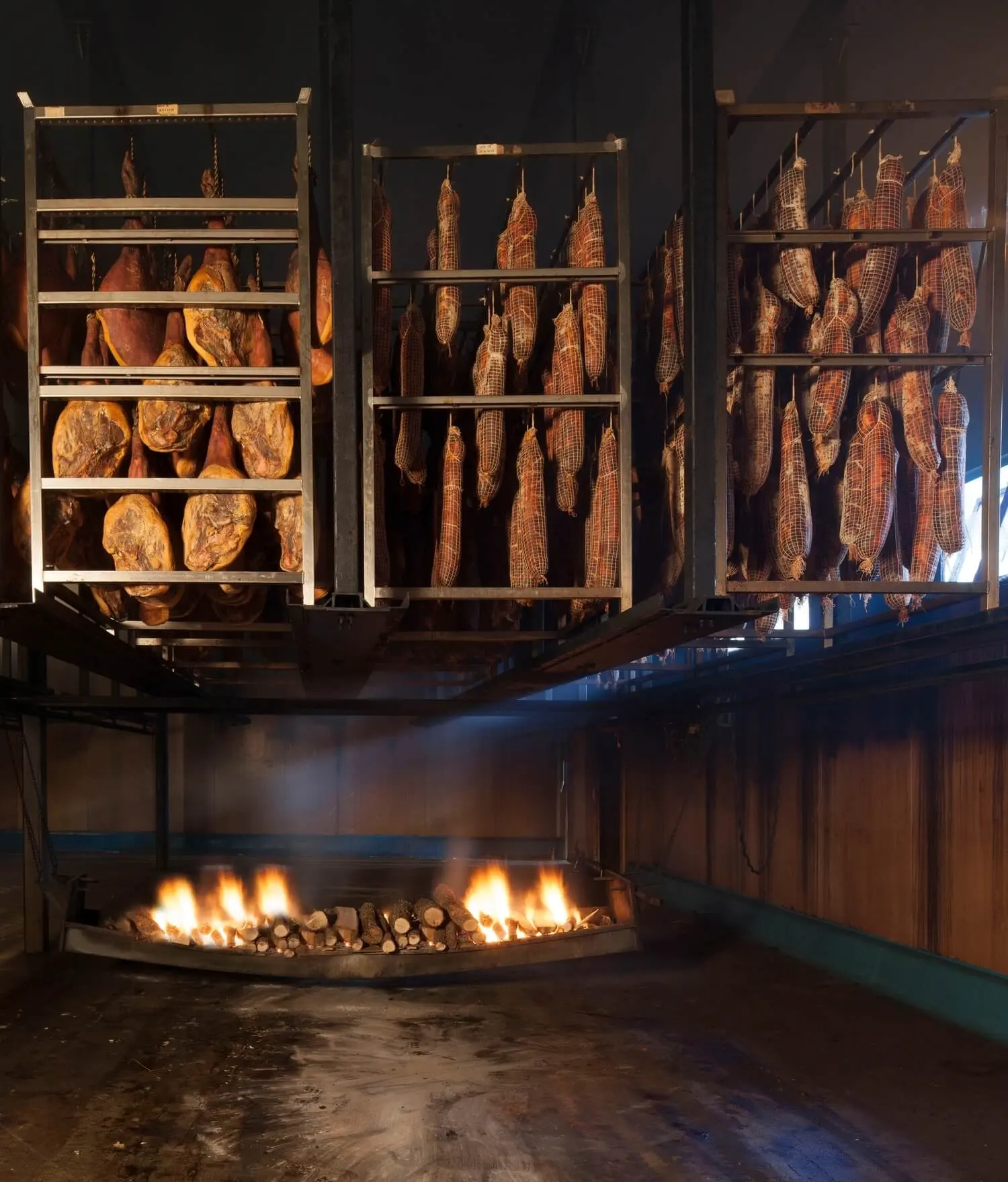 How to Enjoy Our Acorn-Fed Ibérico Ham: A Pinnacle of Spanish Gastronomy