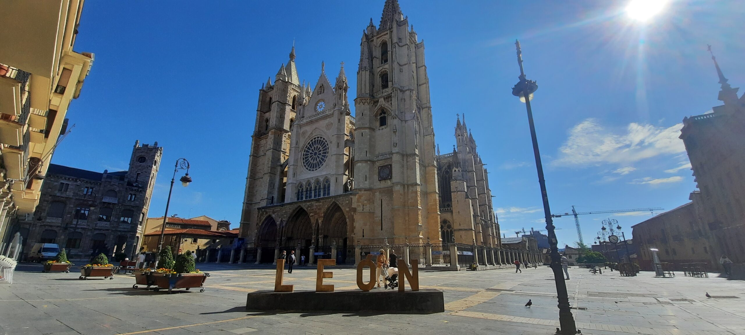León, air mountains, tradition, the ideal climate for curing meats